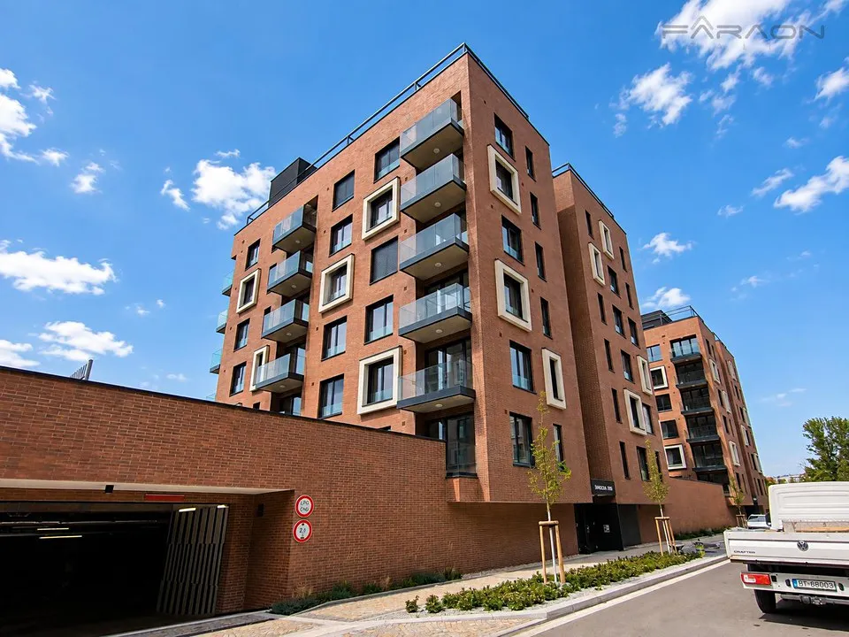 Pronájem bytu 2+kk 55 m²
